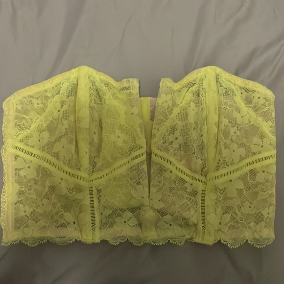 Victoria secret corset - Picture 15 of 17
